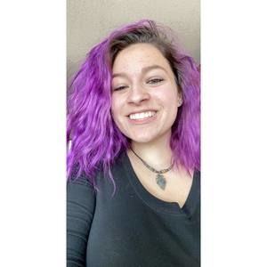 Meet your Posher, Caitlyn